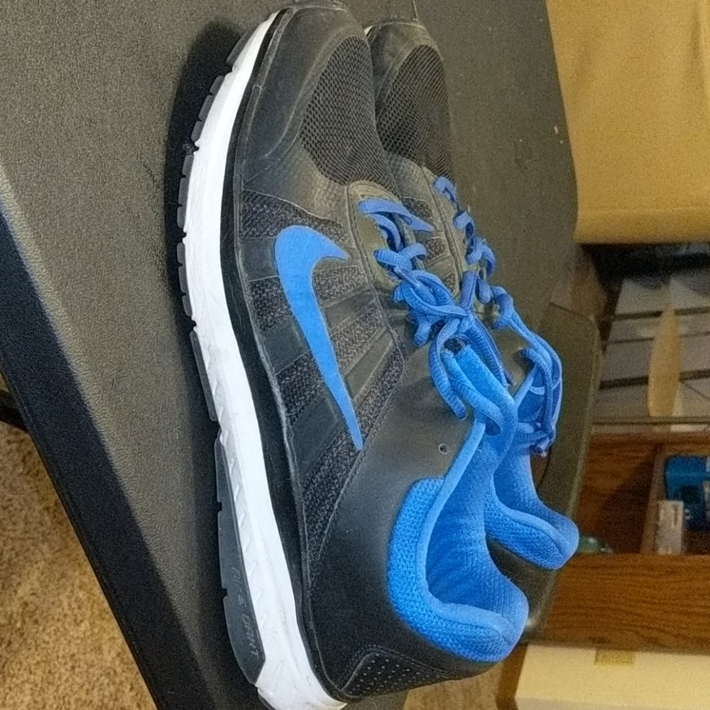 Nike shoes